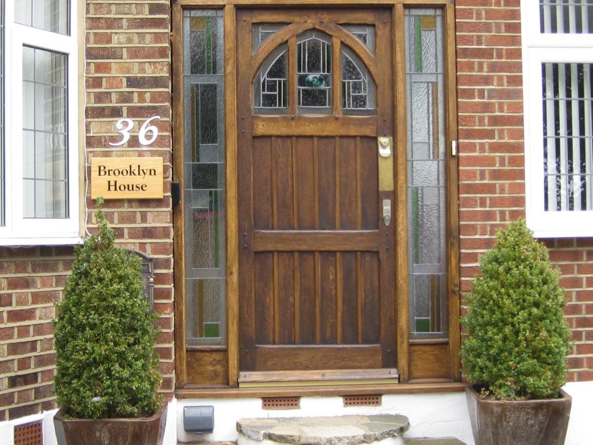Hotel Brooklyn House Barnet Exterior foto